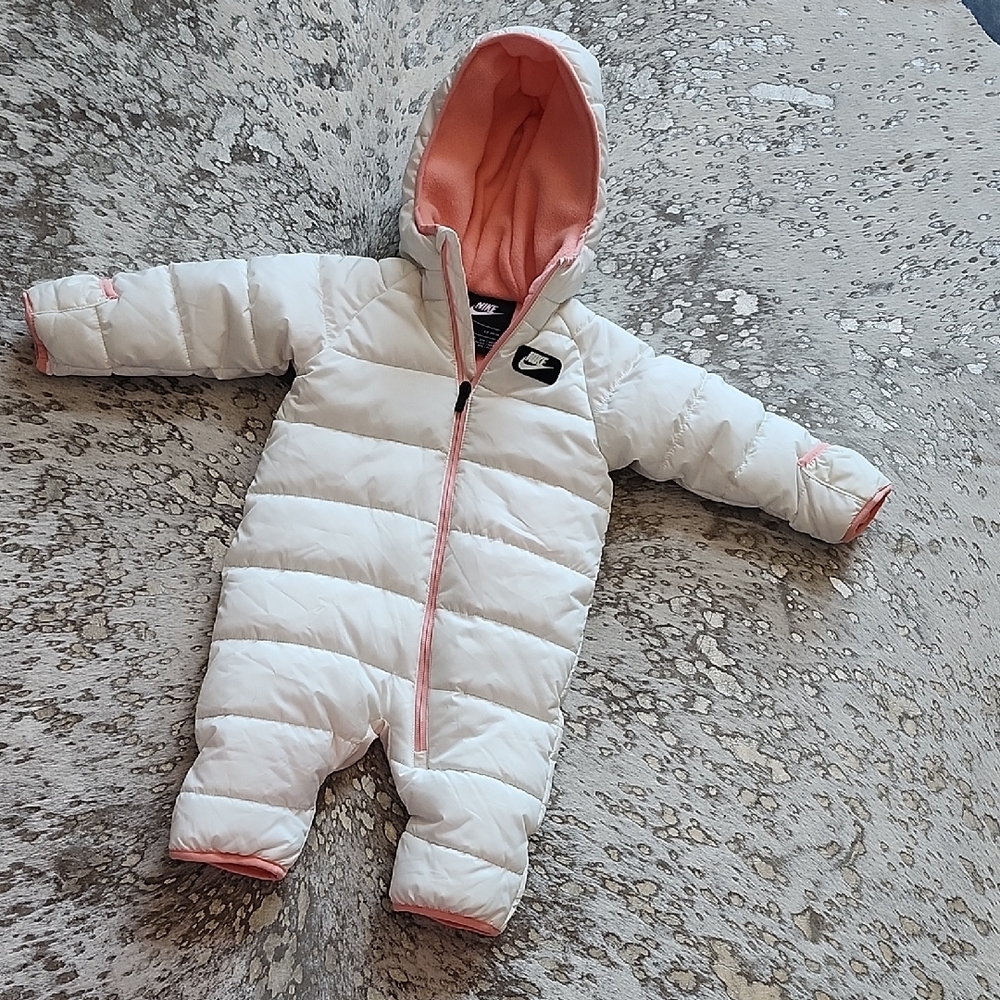 Nike Girl's Puffer Snowsuit Sz9